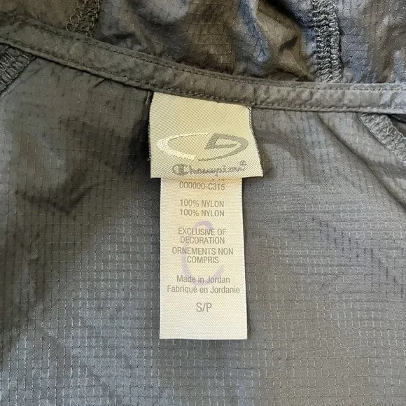 Champion C9 Women's Black Cycling Windbreaker with Hood, Small - Picture 4 of 10